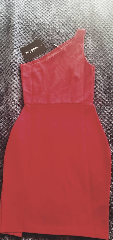 Dress - Picture 2 of 2